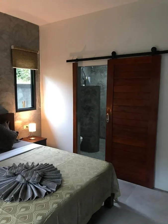 Baan San Sabai Private Pool Villa L Koh Lanta Thailand
